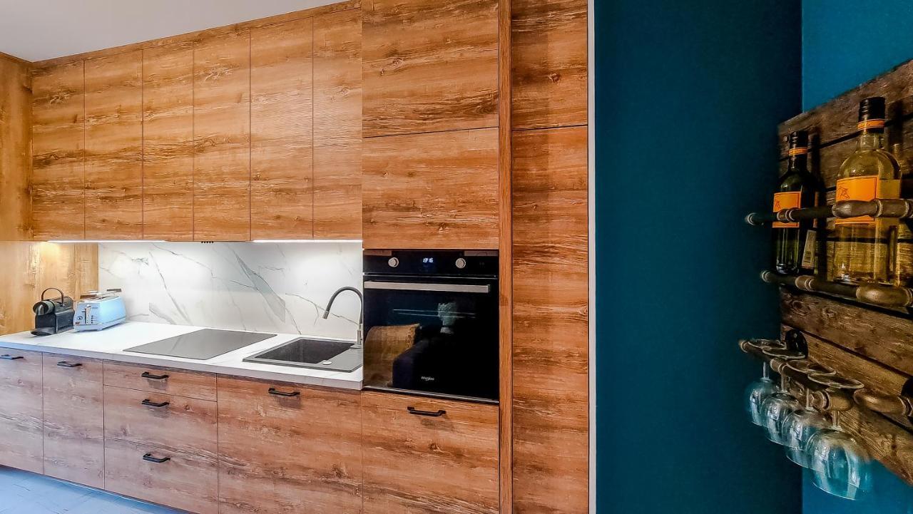 Przyfabryczny Ksiezy Mlyn - Bezplatny Garaz - Klimatyzacja - Fv Apartment Łódź
